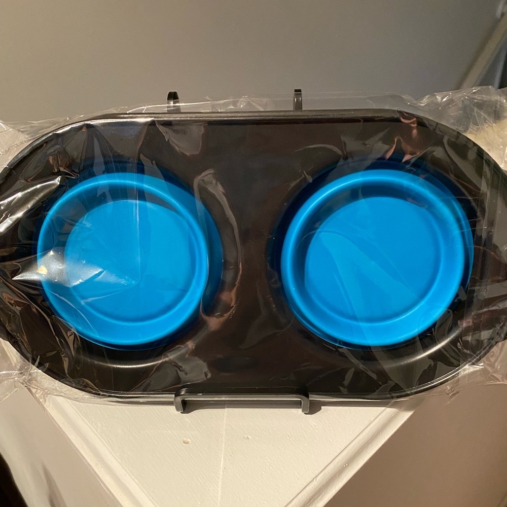 Black and Blue Double Pet Collapsing Bowl blue black new